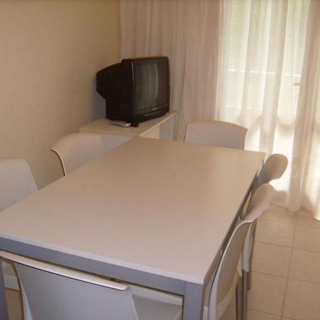 Condominio Rio Chico Lignano Sabbiadoro Rum bild